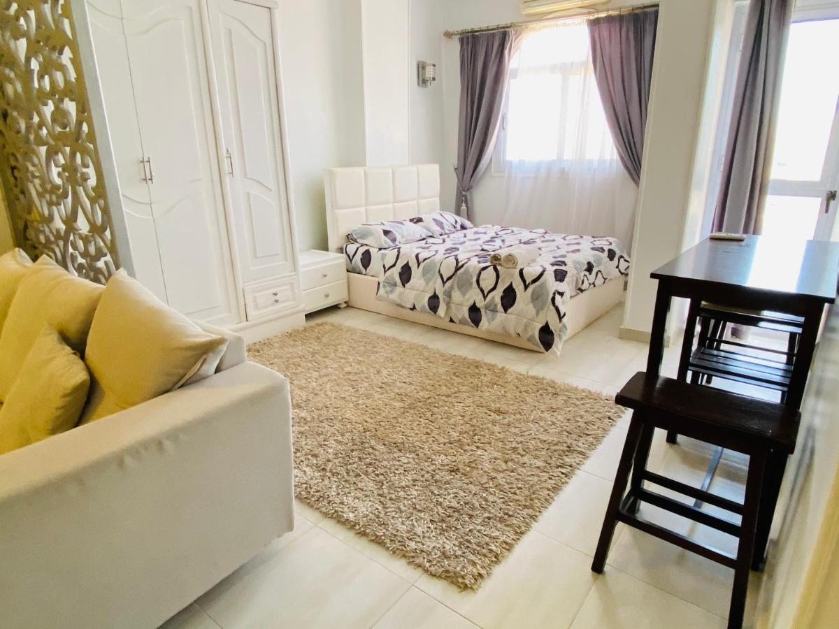Marilyn Studio With Sea View Wi Fi Hurghada Exteriör bild